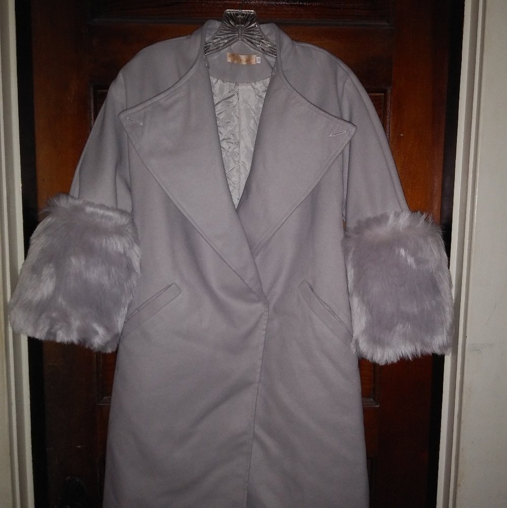Light weight coat